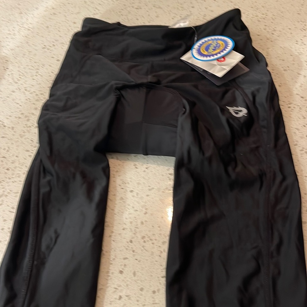 Cycling Capri pants with padded bottom